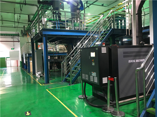 鋰電行業(yè)200度油溫機(jī)應(yīng)用，歐能機(jī)械更專業(yè)