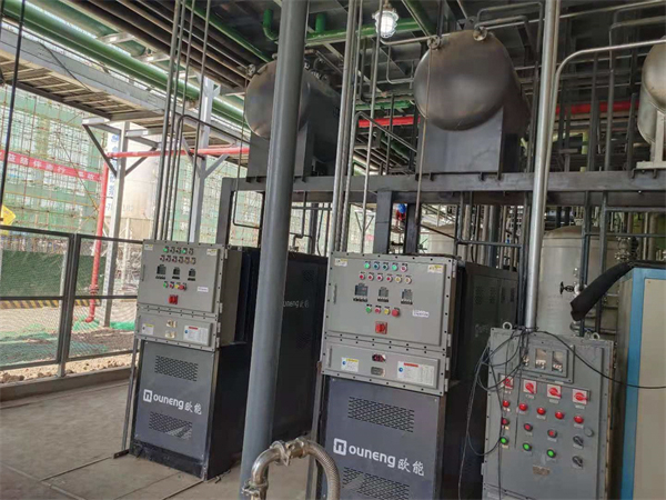 防爆油電加熱器助力化學(xué)品加工，精準(zhǔn)控溫保障