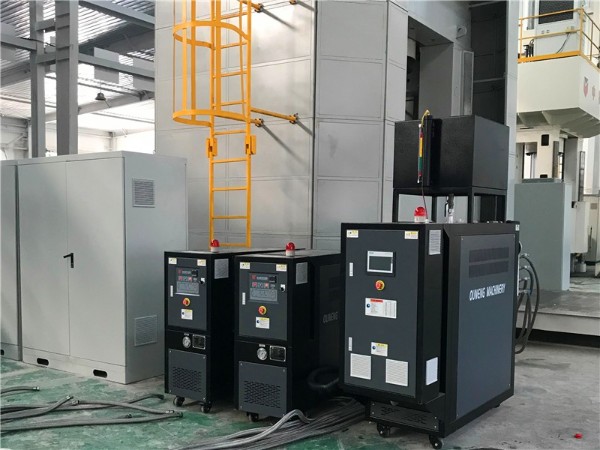 復(fù)合材料用油溫機好處？「歐能機械」闡述2大優(yōu)勢
