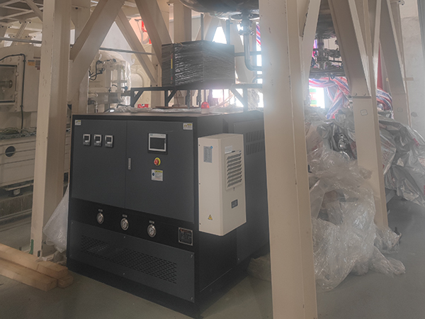 鋰電隔膜模溫機(jī)，提升鋰離子電池生產(chǎn)效率