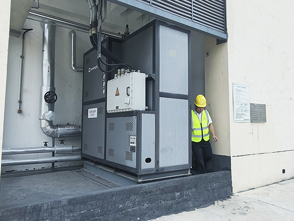 防爆導熱油電加熱器